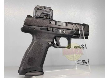 Pistolet Beretta APX A1+Kolimator Steiner kal. 9X19 MM