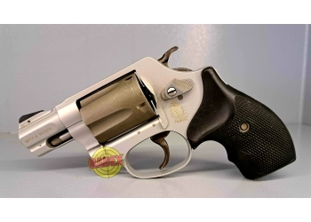 Rewolwer S&W 337 Airlite Ti