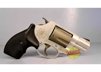 Rewolwer S&W 337 Airlite Ti